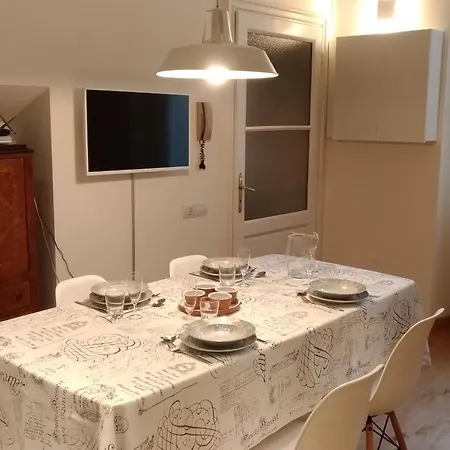 Revere 18 Apt Milano